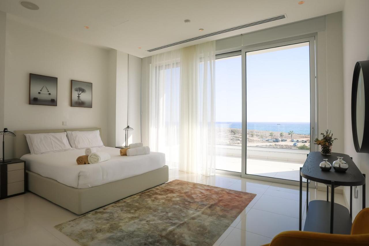 Sea Pearl Beachfront Villas - Breeze Agia Napa Exterior foto